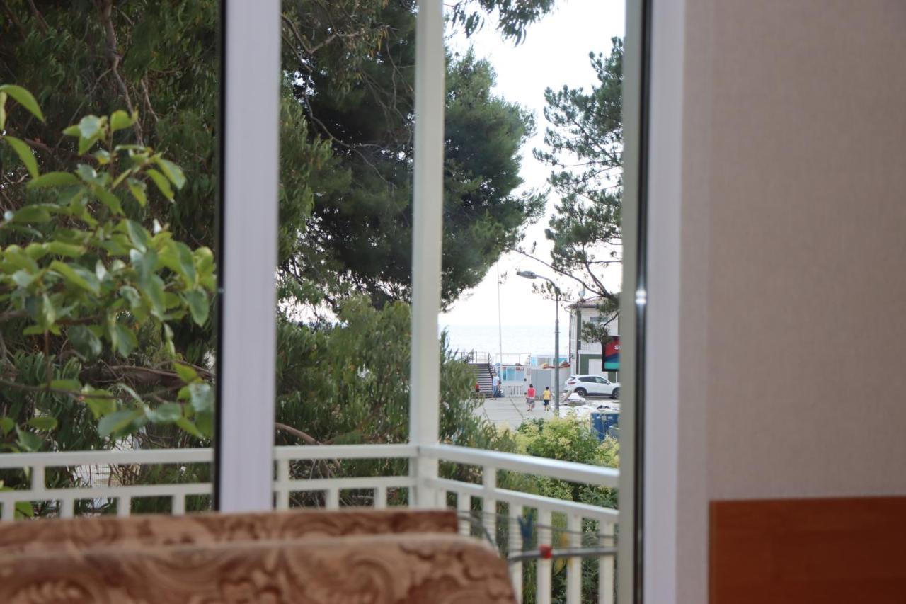 Отель Al Porto у Моря Адлер Экстерьер фото